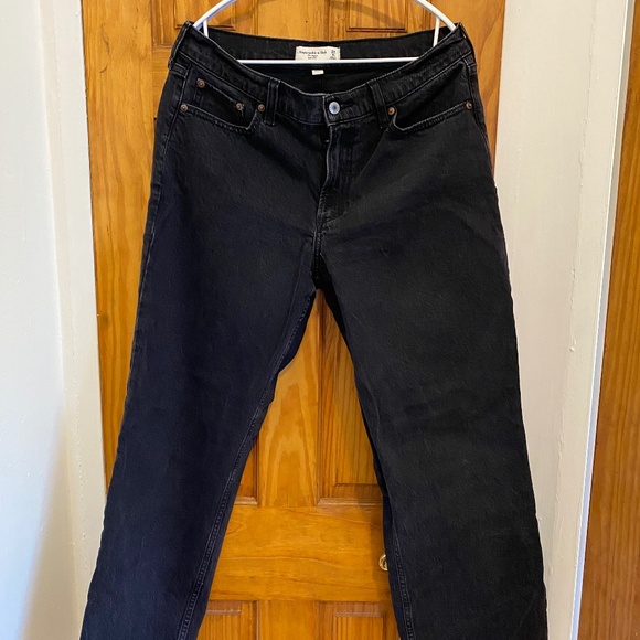Abercrombie & Fitch Black Curve Love Low Rise Baggy Jeans - Size 29 / 8 - Picture 1 of 12